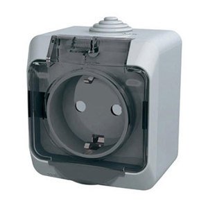 Фото Schneider Electric Этюд PA16-044C Розетка с заземляющим контактом, шторками и крышкой (16 А, в сборе, открытая установка, IP44, серая)