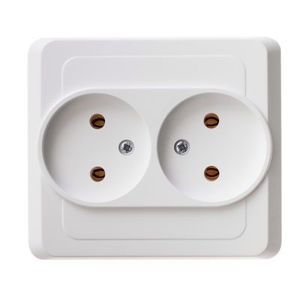 Фото Schneider Electric Этюд PC16-005B Розетка двойная (16 А, в сборе, скрытая установка, белая)