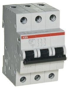 Фото ABB SH203L 2CDS243001R0324 Автоматический выключатель трехполюсный 32А (4.5 кА, C)