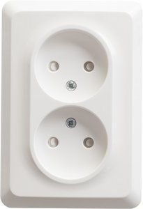 Фото Schneider Electric Этюд PC16-106B Розетка двойная со шторками (16 А, в сборе, скрытая установка, белая)