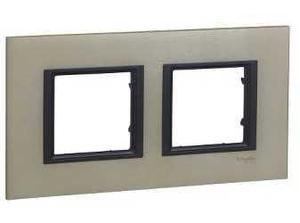 Фото Schneider Electric Unica Class MGU68.004.7A2 Рамка 2-постовая (лунный алюминий)