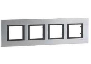 Фото Schneider Electric Unica Class MGU68.008.7A1 Рамка 4-постовая (серебристый алюминий)