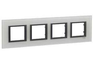 Фото Schneider Electric Unica Class MGU68.008.7C2 Рамка 4-постовая (белое стекло)