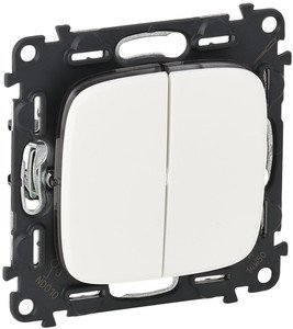 Фото Legrand Valena Allure 752708 Переключатель двухклавишный (10 А, под рамку, скрытая установка, белый)