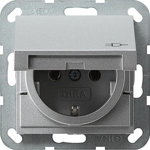 Фото Gira System55 045426 Розетка с заземляющим контактом (16 А, под рамку, крышка, скрытая установка, алюминий)