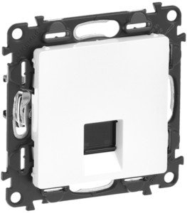 Фото Legrand Valena Life 753440 Розетка компьютерная (RJ45, cat.5e, под рамку, скрытая установка, белая)