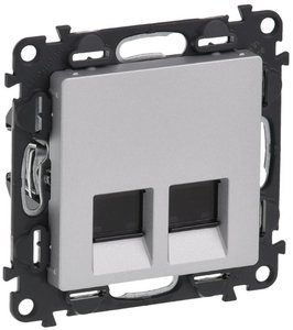 Фото Legrand Valena Life 753643 Розетка компьютерная двойная (2xRJ45, cat.6, под рамку, скрытая установка, алюминий)