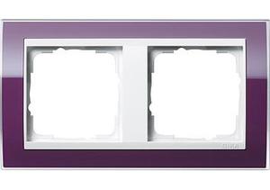 Фото Gira Event Clear 0212753 Рамка 2-постовая (фиолетовый/белый глянцевый)