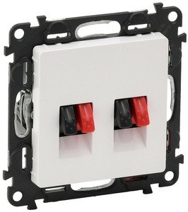 Фото Legrand Valena Life 753478 Розетка аудио (2xAudio, под рамку, скрытая установка, белая)
