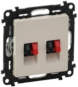 Фото Legrand Valena Life 753578 Розетка аудио (2xAudio, под рамку, скрытая установка, слоновая кость)