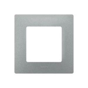 Фото Legrand Etika 672551 Рамка 1-постовая (алюминий)
