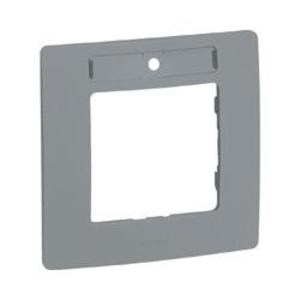 Фото Legrand Etika 672556 Рамка 1-постовая с полем для надписи (алюминий)