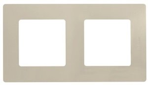 Фото Legrand Etika 672512 Рамка 2-постовая (слоновая кость)