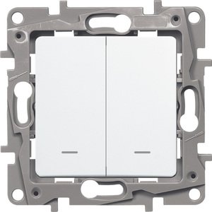 Фото Legrand Etika 672204 Выключатель двухклавишный (10 А, под рамку, подсветка, скрытая установка, белый)