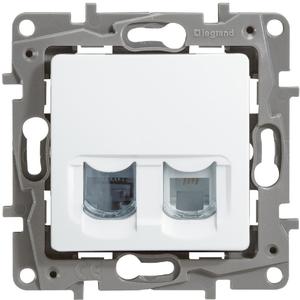 Фото Legrand Etika 672252 Розетка комбинированная (RJ11+RJ45, cat.5e, UTP, под рамку, скрытая установка, белая)