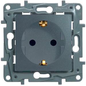 Фото Legrand Etika 672422 Розетка с заземляющим контактом (16 А, под рамку, шторки, скрытая установка, алюминий)