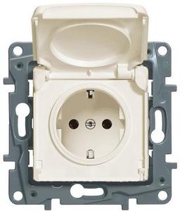 Фото Legrand Etika 672332 Розетка с заземляющим контактом (16 А, под рамку, шторки, крышка, скрытая установка, слоновая кость)