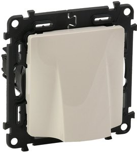 Фото Legrand Valena Life 753534 Вывод кабеля без клемм с зажимом для фиксации (под рамку, скрытая установка, слоновая кость)