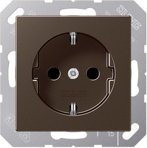 Фото Jung A500 A1520KIMO Розетка с заземляющим контактом и шторками (16 А, под рамку, скрытая установка, мокко)