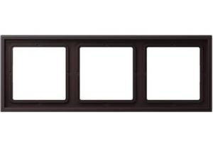 Фото Jung LS Zero LSZAL983BFD Рамка 3-постовая (универсальная, ударопрочная, dark)