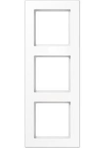 Фото Jung A creation AC583BFWW Рамка 3-постовая (универсальная, белая)