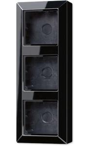 Фото Jung A500 AS583ASW Коробка тройная для наружного монтажа (черная)