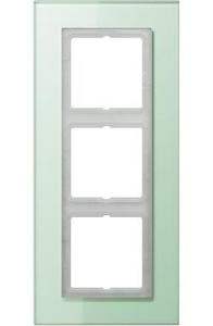 Фото Jung LS plus LSP983GLAS Рамка 3-постовая (универсальная, стекло, матовый белый)