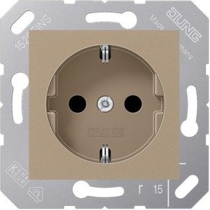 Фото Jung CD500 CD120BB Розетка с заземляющим контактом (16 А, под рамку, безвинт. зажим, скрытая установка, бронза)