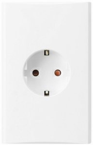 Фото Legrand Anam Zunis 6752 20/N Розетка с заземляющим контактом (16 А, в сборе, шторки, скрытая установка, белая)