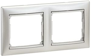 Фото Legrand Valena 770152 Рамка 2-постовая (универсальная, алюминий)
