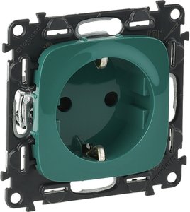 Фото Legrand Valena Allure 754982 Розетка с заземляющим контактом (16 А, под рамку, скрытая установка, шторки, безвинтовые зажимы, зеленый)