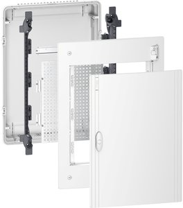 Фото Schneider Electric PRA313FU PRAGMA IT щит МУЛЬТИМЕДИЙНЫЙ встраив. с белой дв. 3РЯДАх13МОД,IP40, IK07, Италия