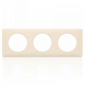 Фото Legrand Celiane DIY 696933 Рамка 3-постовая (слоновая кость)