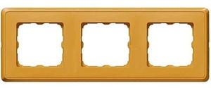 Фото Legrand Cariva 773663 Рамка 3-постовая (матовое золото)