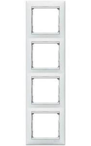 Фото Legrand Valena 774458 Рамка 4-постовая (вертикальная, белая)