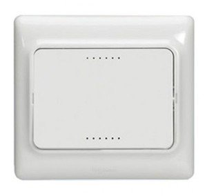 Фото Legrand Kaptika 782101 Выключатель одноклавишный (10 А, в сборе, подсветка, скрытая установка, белый)