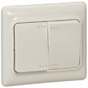 Фото Legrand Kaptika 782133 Выключатель двухклавишный (10 А, в сборе, подсветка, скрытая установка, слоновая кость)
