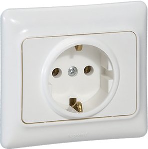 Фото Legrand Kaptika 782111 Розетка (16 А, в сборе, з/к, скрытая установка, белая)