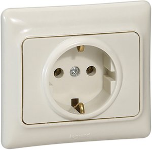 Фото Legrand Kaptika 782141 Розетка (16 А, в сборе, з/к, скрытая установка, слоновая кость)