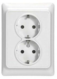 Фото Legrand Kaptika 782123 Розетка двойная (16 А, в сборе, з/к, шторки, скрытая установка, белая)