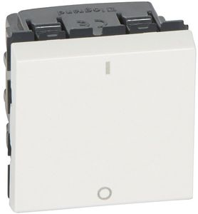 Фото Legrand Mosaic 077050 Выключатель двухполюсный (20 А, 2 модуля, под рамку, с/у, белый)