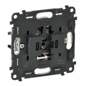 Фото Legrand In'Matic 752027 Переключатель проходной (16 А, с возм. подсветки, механизм, с/у)