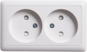 Фото Schneider Electric Хит RA16-233I-B Розетка двойная (16 А, IP20, в сборе, открытая установка, шторки, белая)