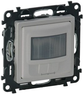Фото Legrand Valena Life 752372 Датчик движения без нейтрали (250 Вт, под рамку, скрытая установка, алюминий)