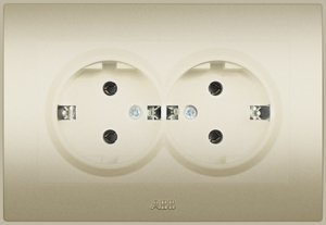 Фото ABB Cosmo 632-011400-907 Розетка двойная (16 А, в сборе, с/у, з/к, титан)