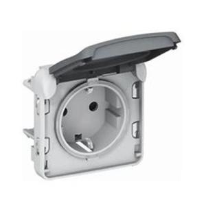 Фото Legrand Plexo 069571 Розетка с заземляющим контактом (16 А, IP55, под рамку, винт. зажимы, скрытая установка, крышка, серая)