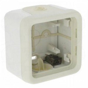 Фото Legrand Plexo 069689 Установочная коробка (белая)
