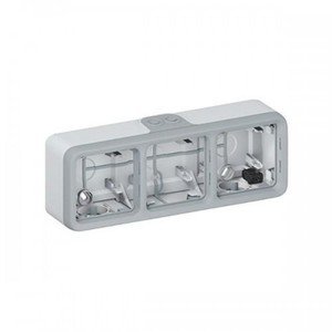 Фото Legrand Plexo 069680 Установочная коробка тройная (горизонтальная, серая)