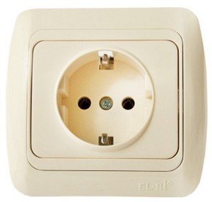 Фото ABB Tuna 502-000303-218 Розетка (10 А, в сборе, крышка, с/у, з/к, кремовый)