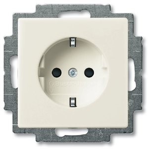 Фото ABB Zena 609-010300-243 Розетка (10 А, под рамку, шторки, с/у, з/к, кремовый)